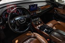 اودي A8